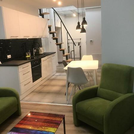 בוצ'ניה Klimatyczny Apartament Przy Bochenskim Rynku. מראה חיצוני תמונה