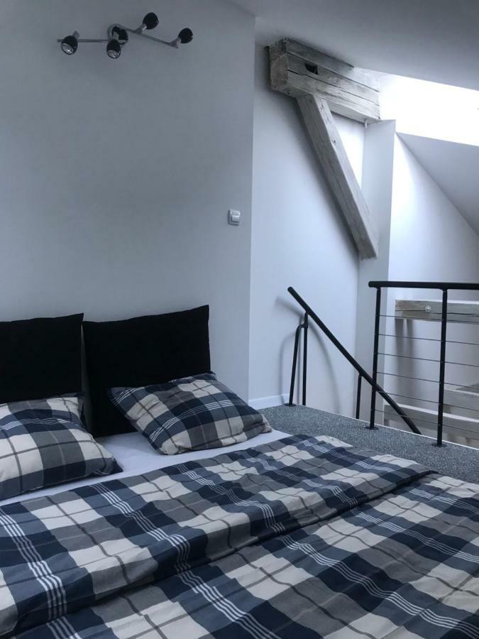 בוצ'ניה Klimatyczny Apartament Przy Bochenskim Rynku. מראה חיצוני תמונה